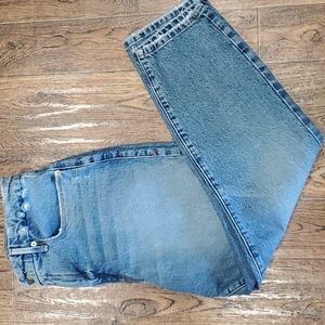Good American 👖 🇺🇲